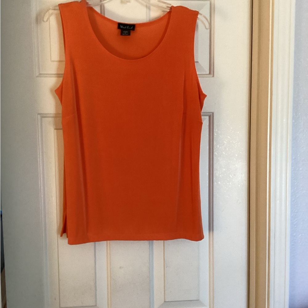 Women’s Orange sleeveless dressy top Size Large. NWOT
